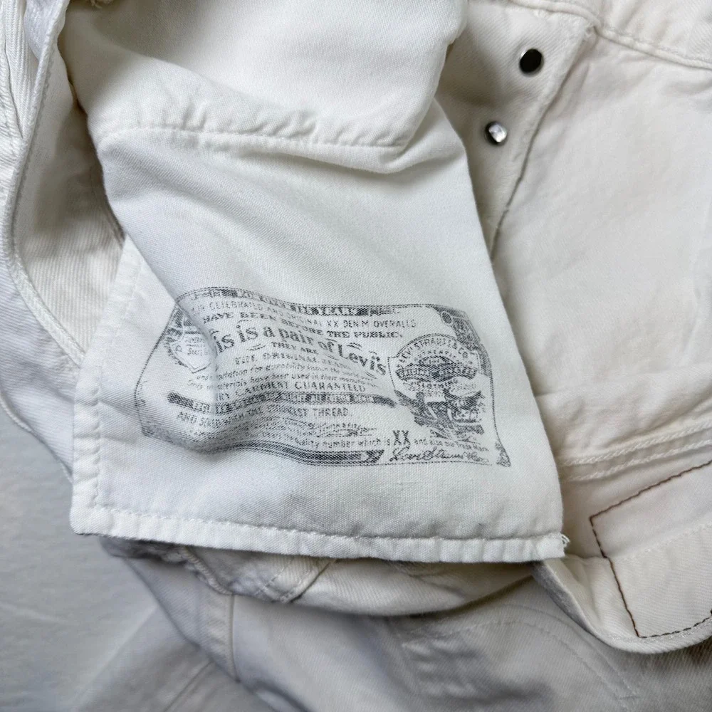 Levis 501 Original Straight Fit White Denim Jeans Mens 34x32 Button Fly Slit Hem